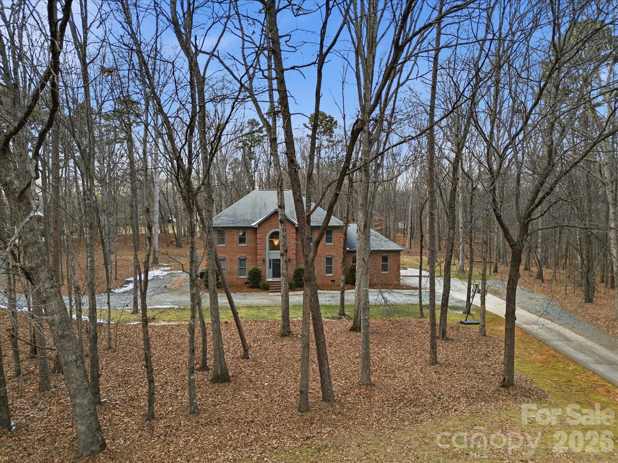 6700 Tree Hill Road Matthews NC 28104