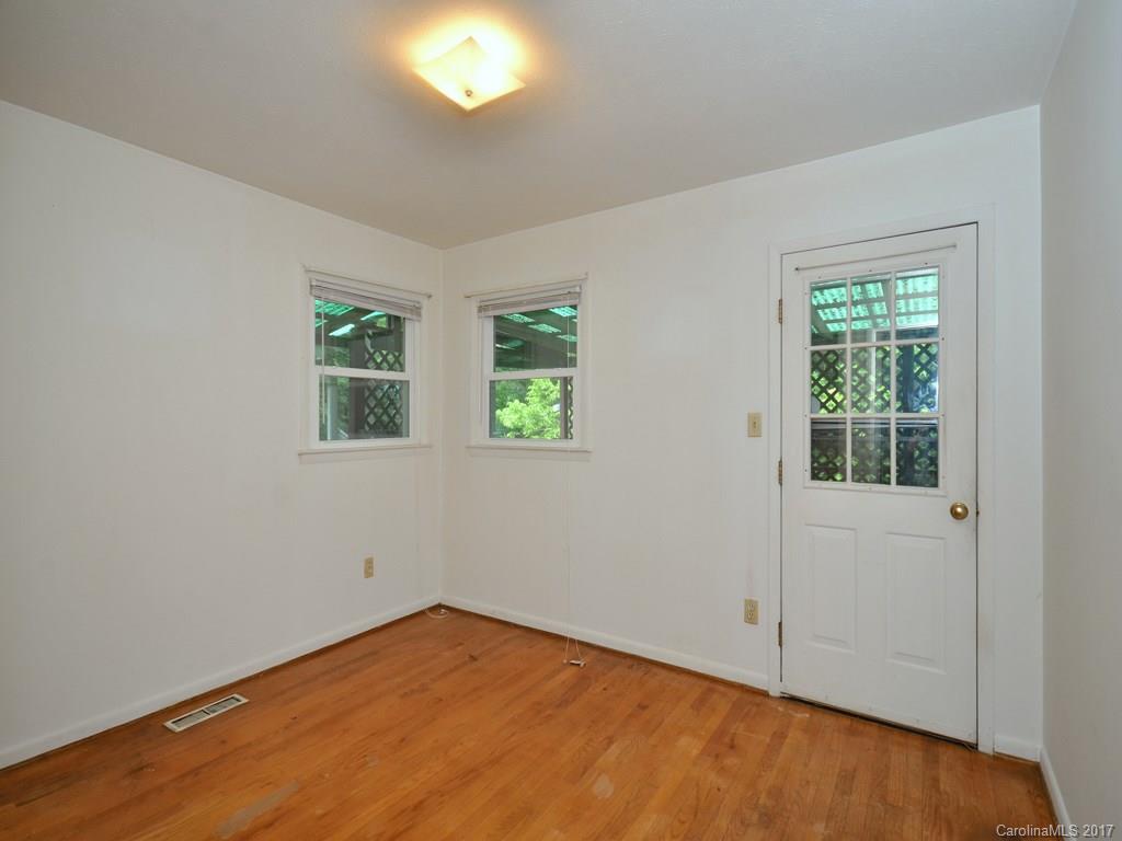 136 Dorchester Avenue Asheville NC 28806