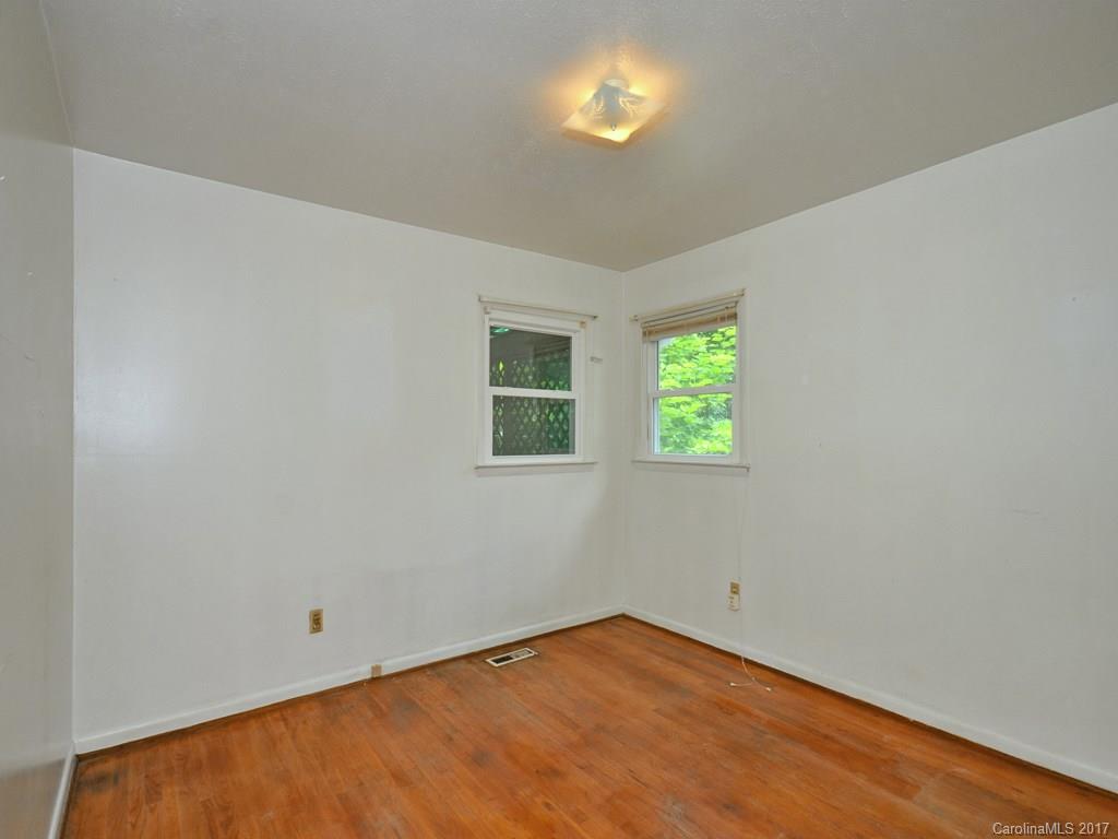136 Dorchester Avenue Asheville NC 28806