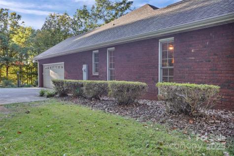 36014 Davis Drive Albemarle NC 28001