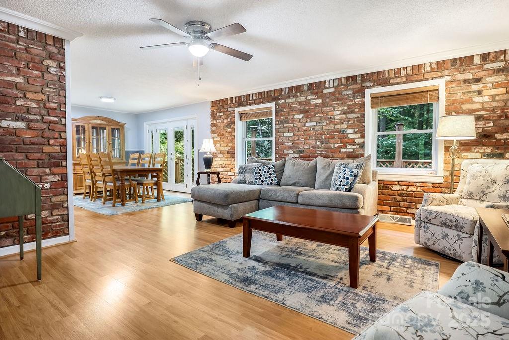 3 Stockwood Road Asheville NC 28803