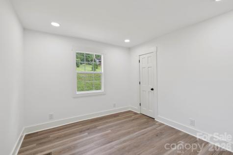 431 Pole Miller Extension Brevard NC 28712