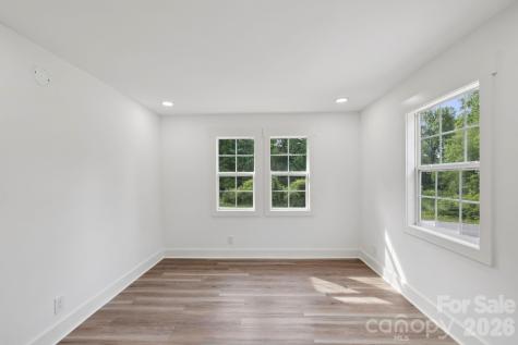 431 Pole Miller Extension Brevard NC 28712