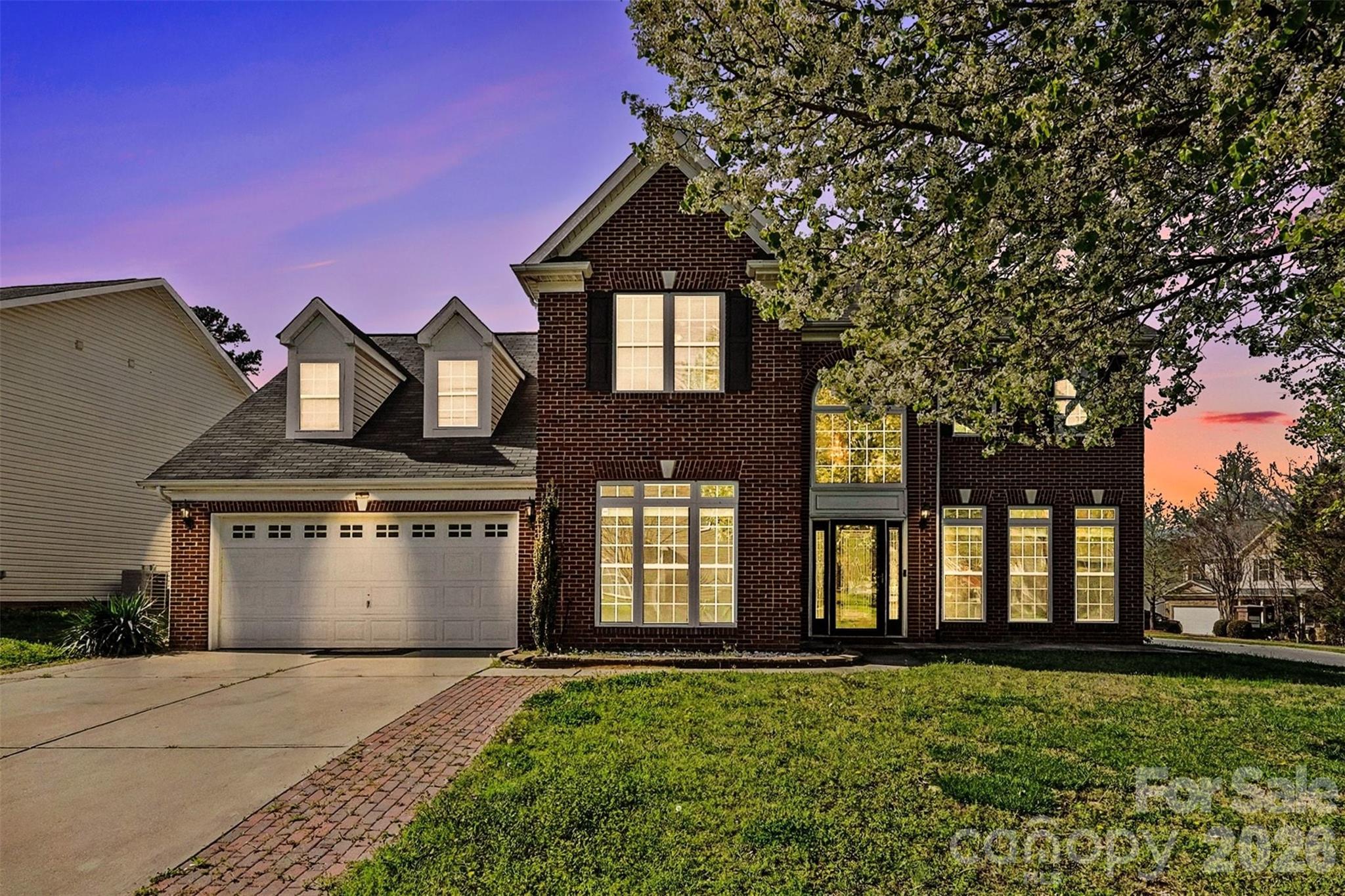 2529 Waters Vista Circle Charlotte NC 28213