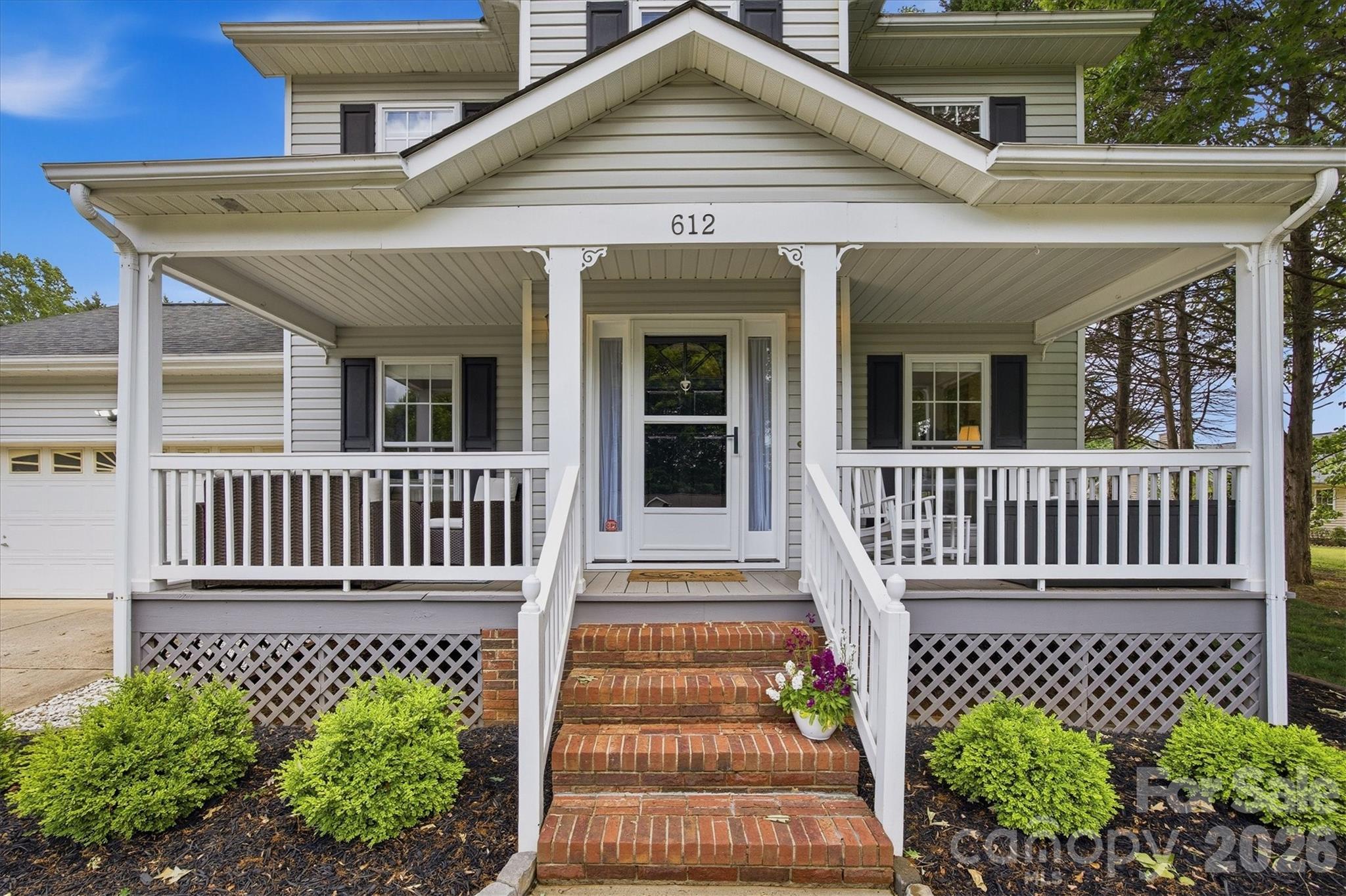 612 35th Street NE Conover NC 28613