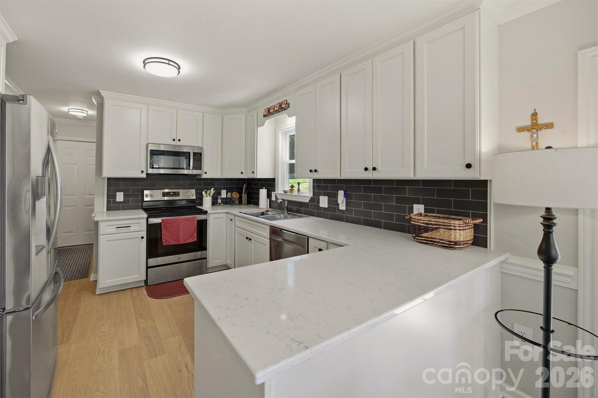 612 35th Street NE Conover NC 28613