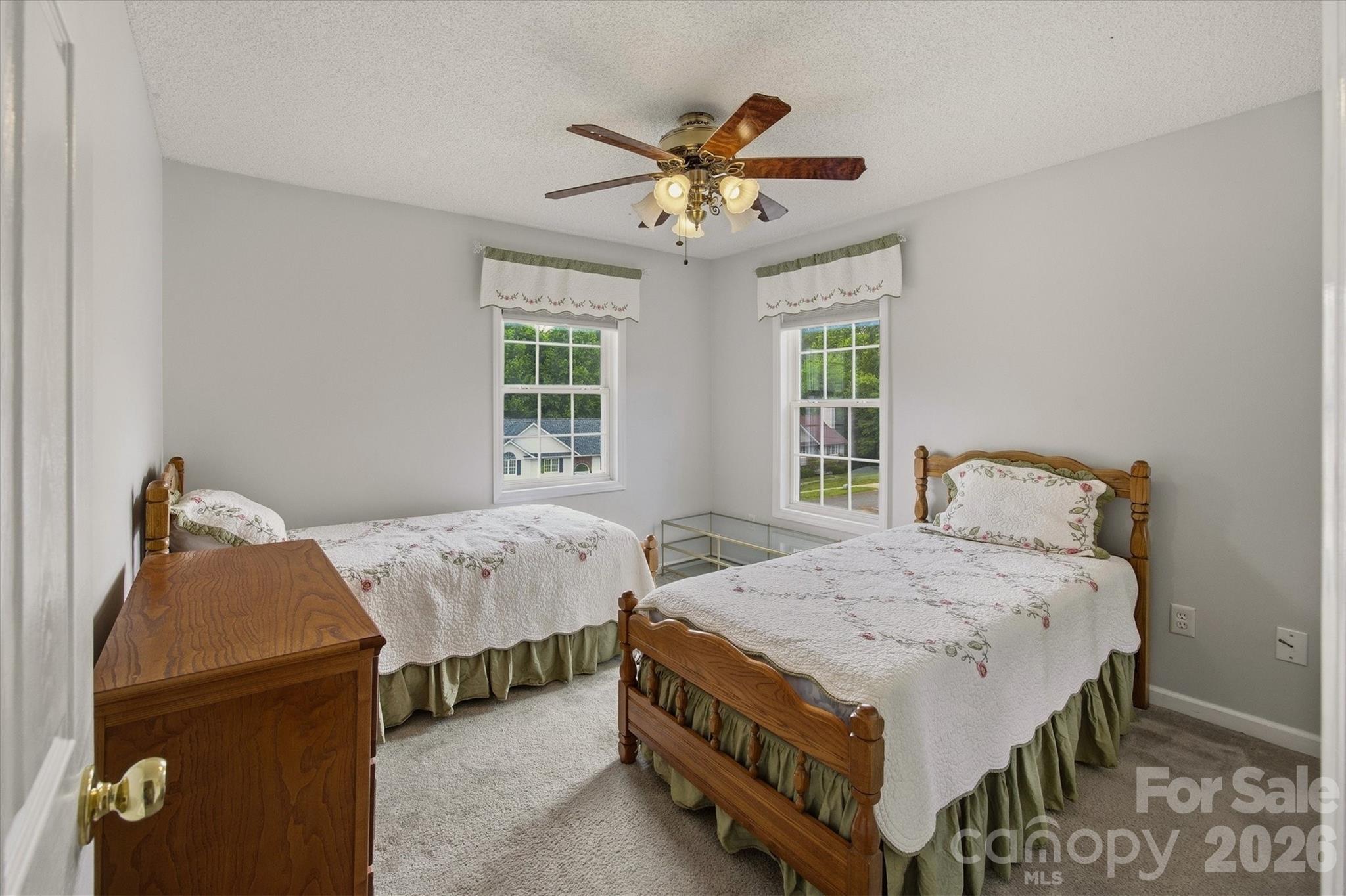 612 35th Street NE Conover NC 28613