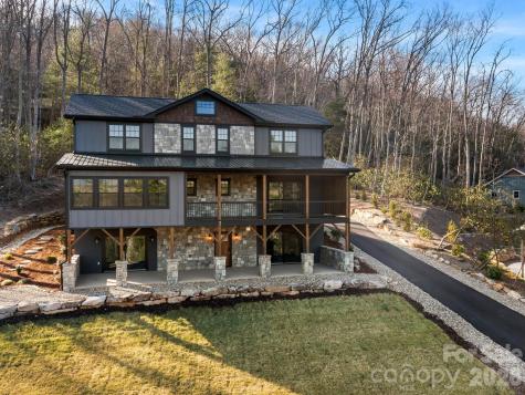 3 Erin Glen Court Fairview NC 28730
