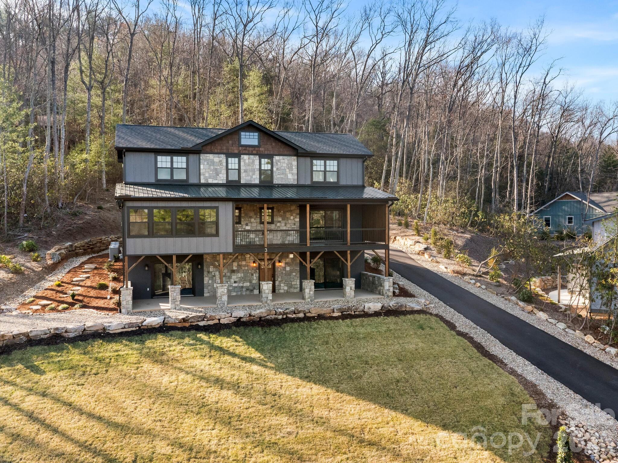 3 Erin Glen Court Fairview NC 28730