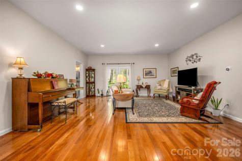 88 Pounding Mill Hendersonville NC 28792
