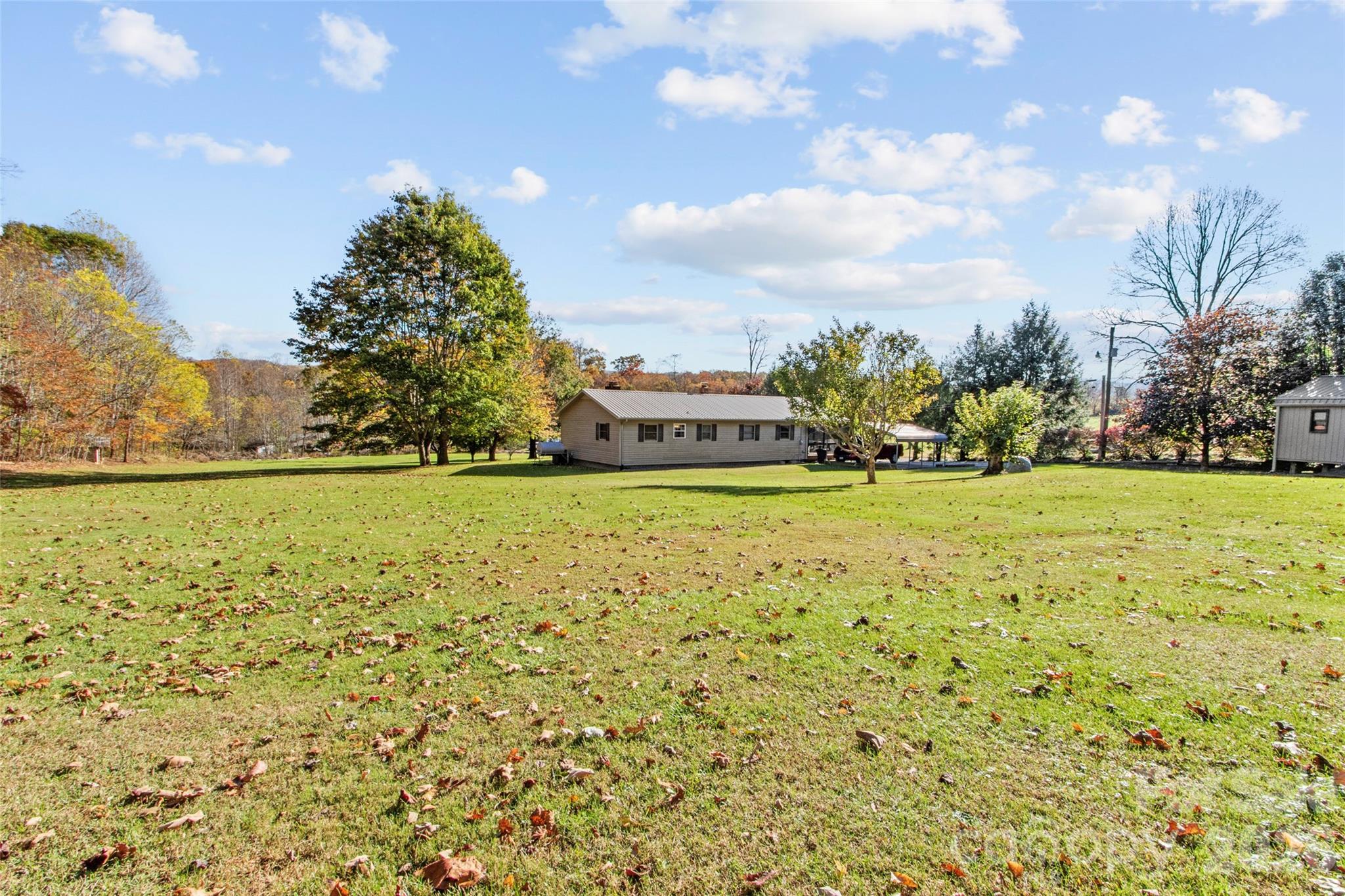 136 Roaring Spout Lane Burnsville NC 28714