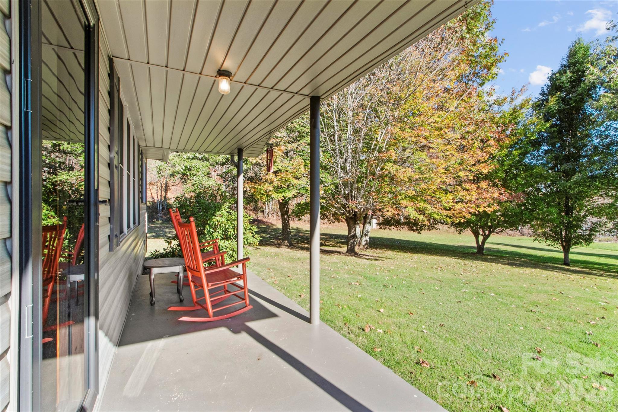 136 Roaring Spout Lane Burnsville NC 28714