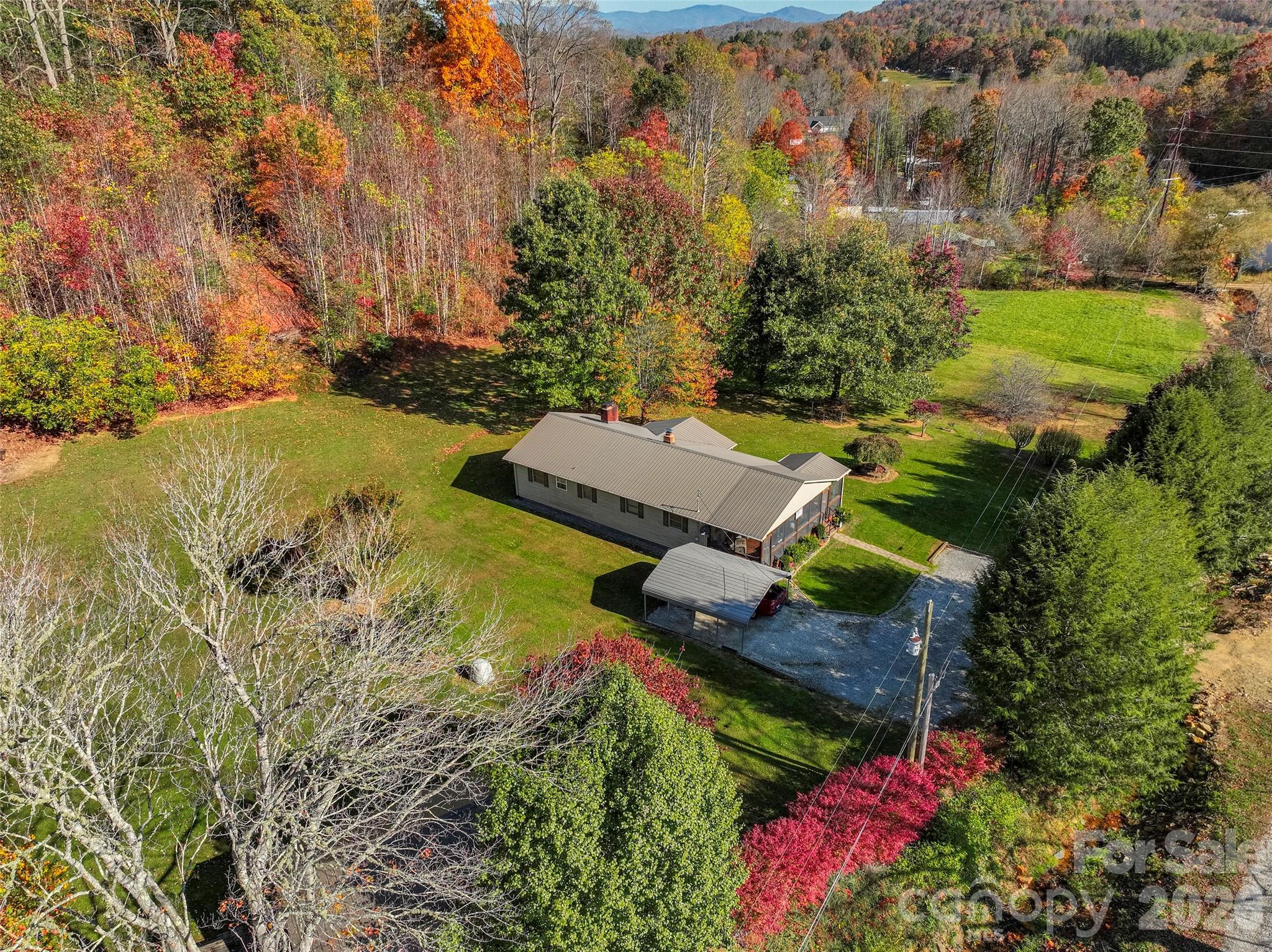136 Roaring Spout Lane Burnsville NC 28714