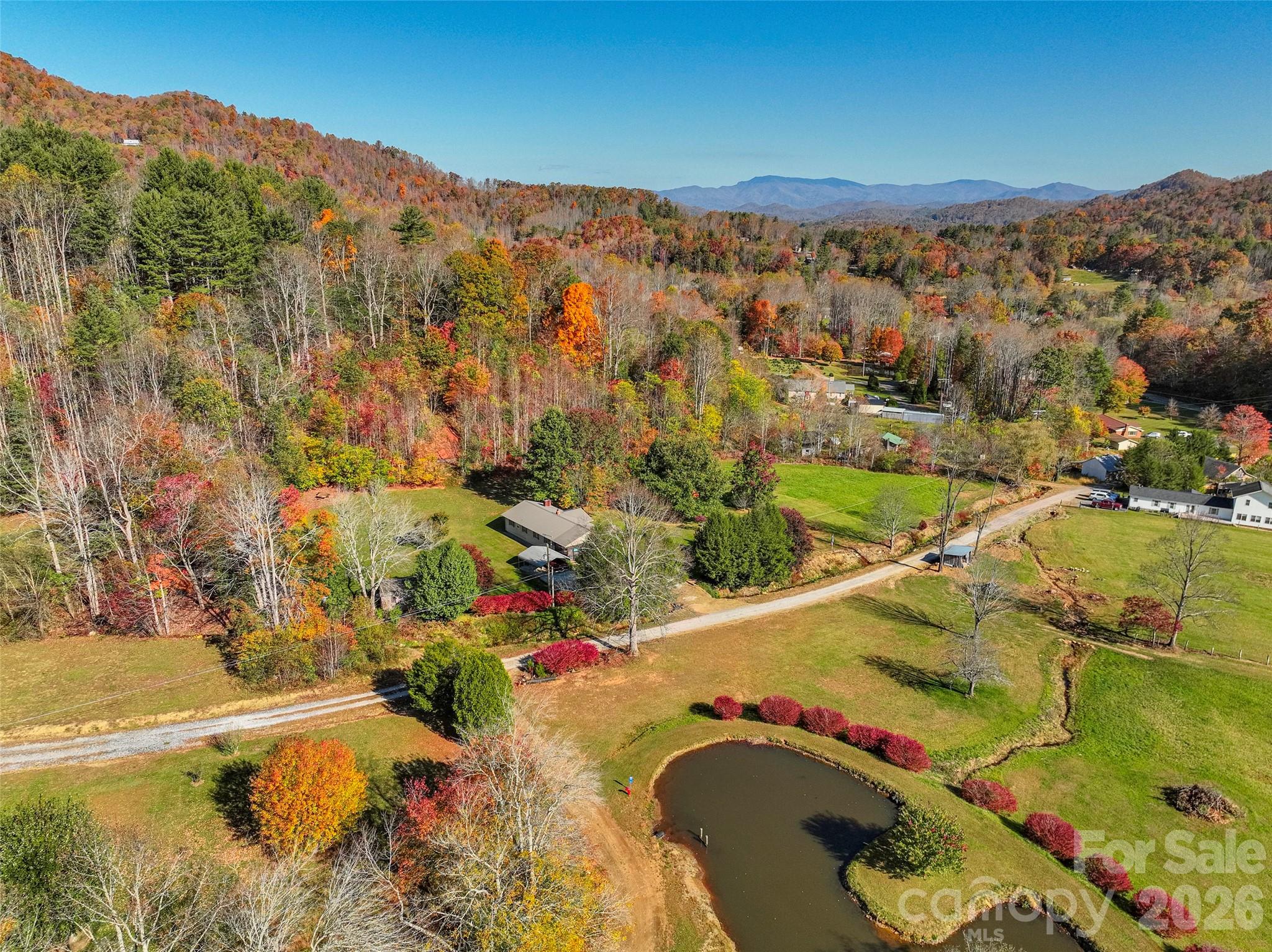 136 Roaring Spout Lane Burnsville NC 28714