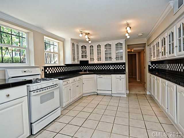 1557 Lynway Drive Charlotte NC 28203