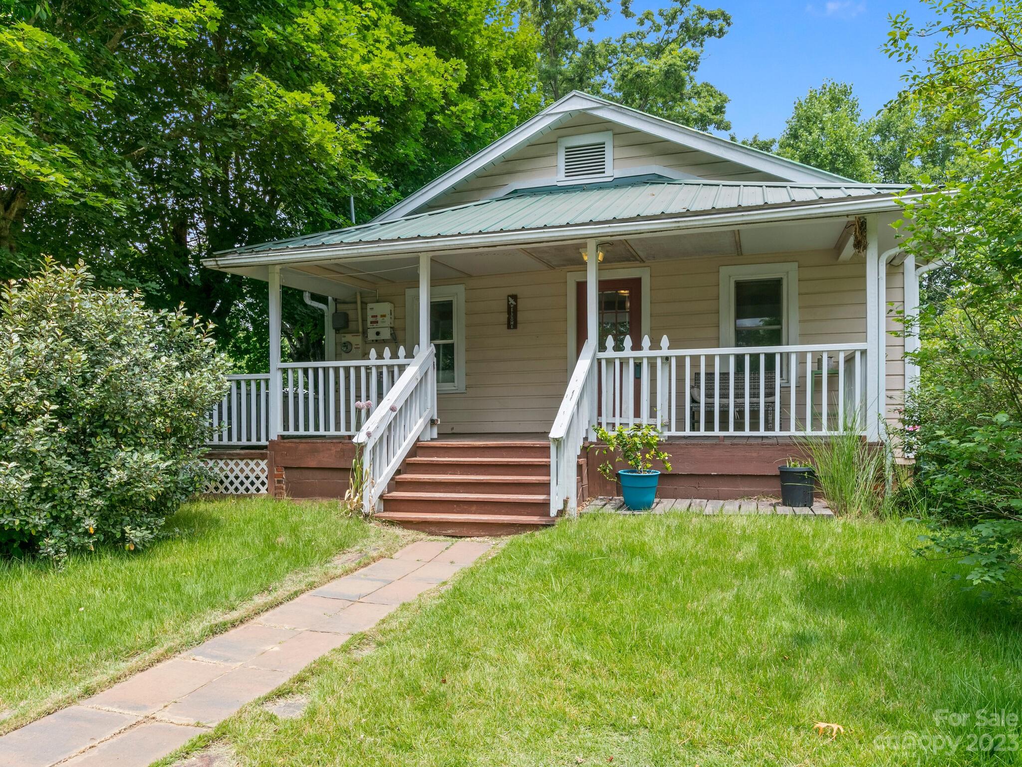 61 Jupiter Road Weaverville NC 28787