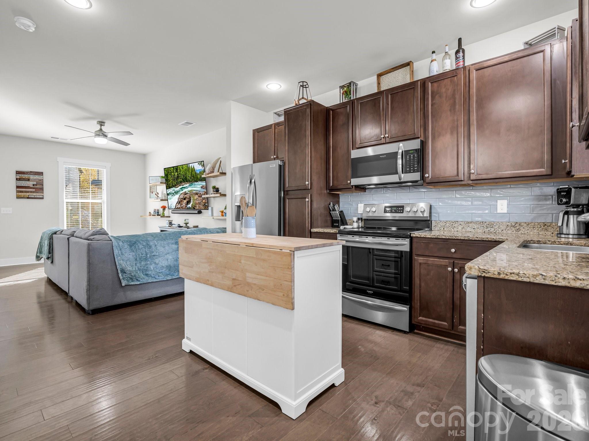 358 Cardwell Lane Fletcher NC 28732