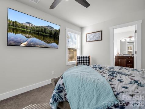 358 Cardwell Lane Fletcher NC 28732