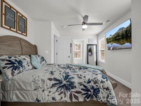358 Cardwell Lane Fletcher NC 28732