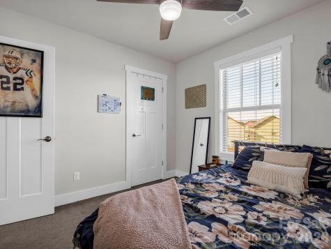 358 Cardwell Lane Fletcher NC 28732