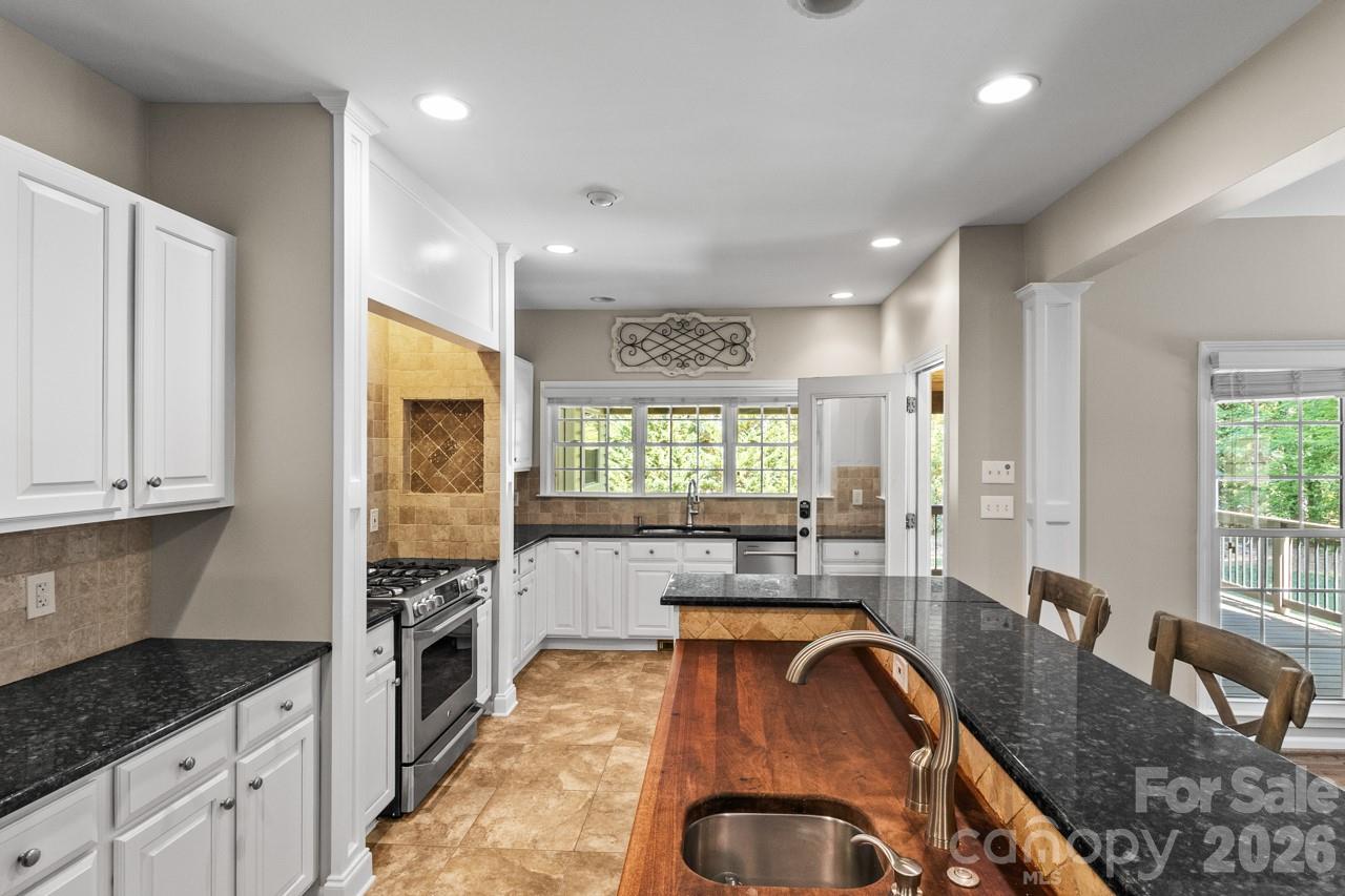 107 Jib Lane Mooresville NC 28117
