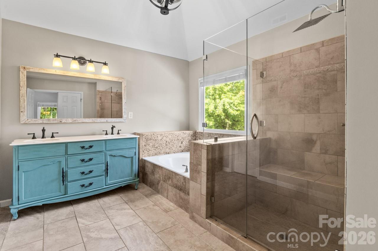 107 Jib Lane Mooresville NC 28117