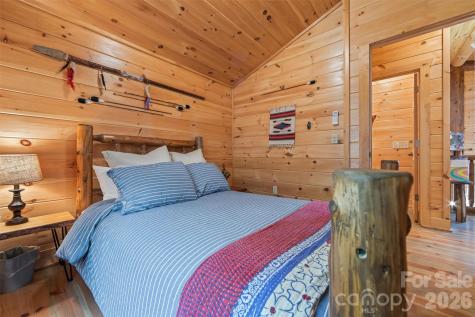 356 Walnut Cove Ridge Bryson City NC 28713
