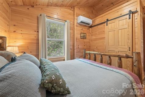 356 Walnut Cove Ridge Bryson City NC 28713