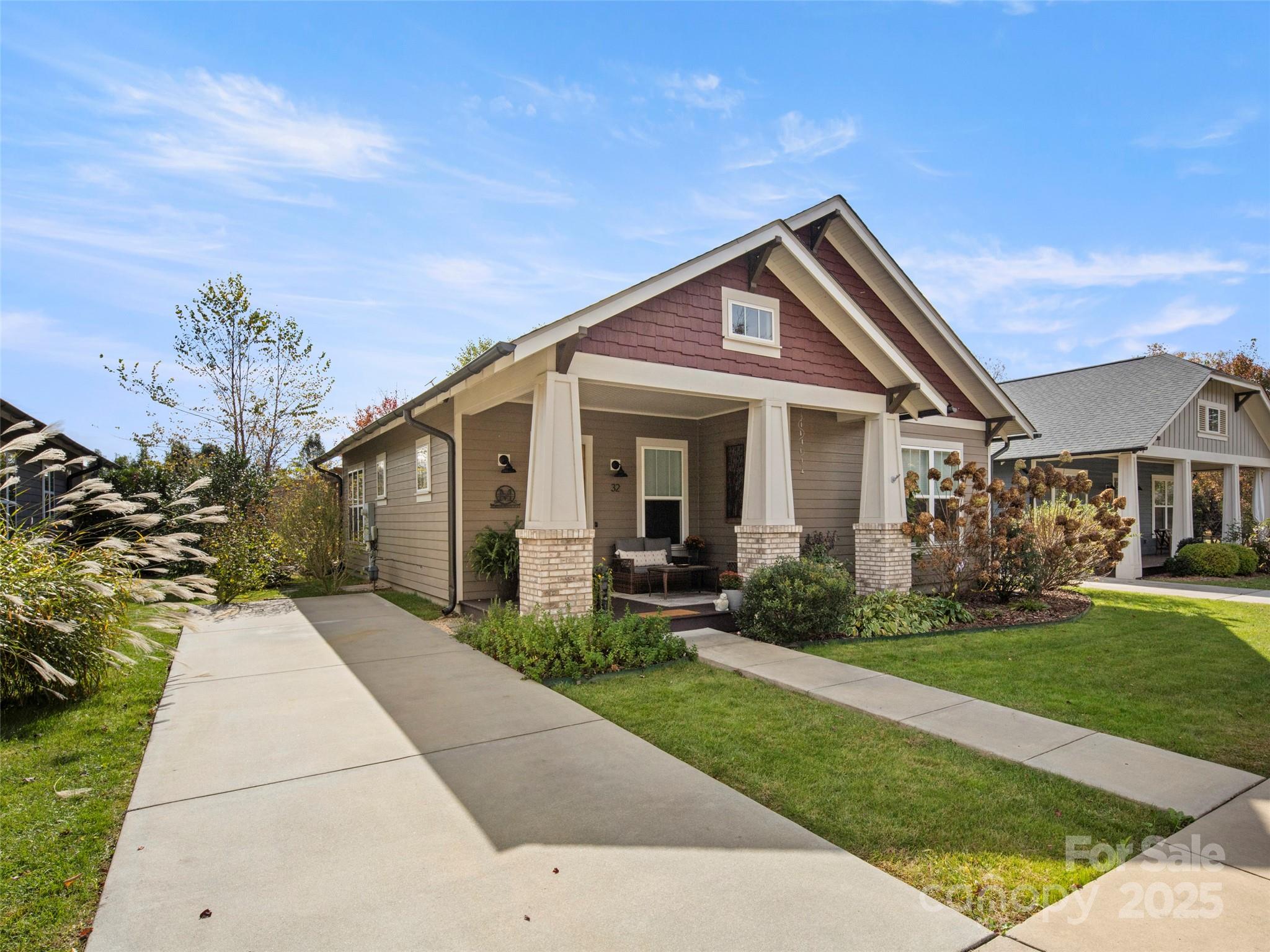 32 Bungalow Way Brevard NC 28712