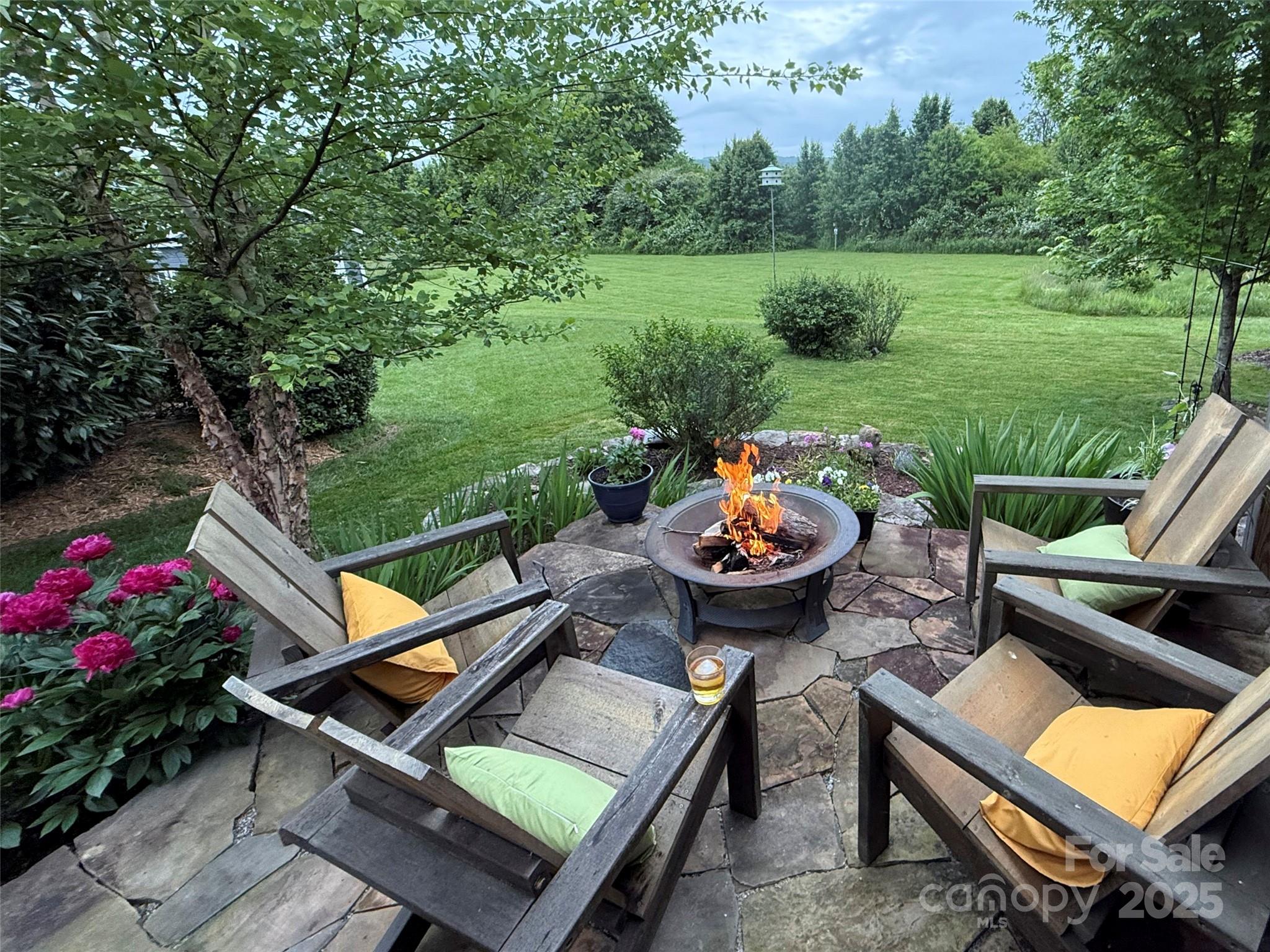 32 Bungalow Way Brevard NC 28712