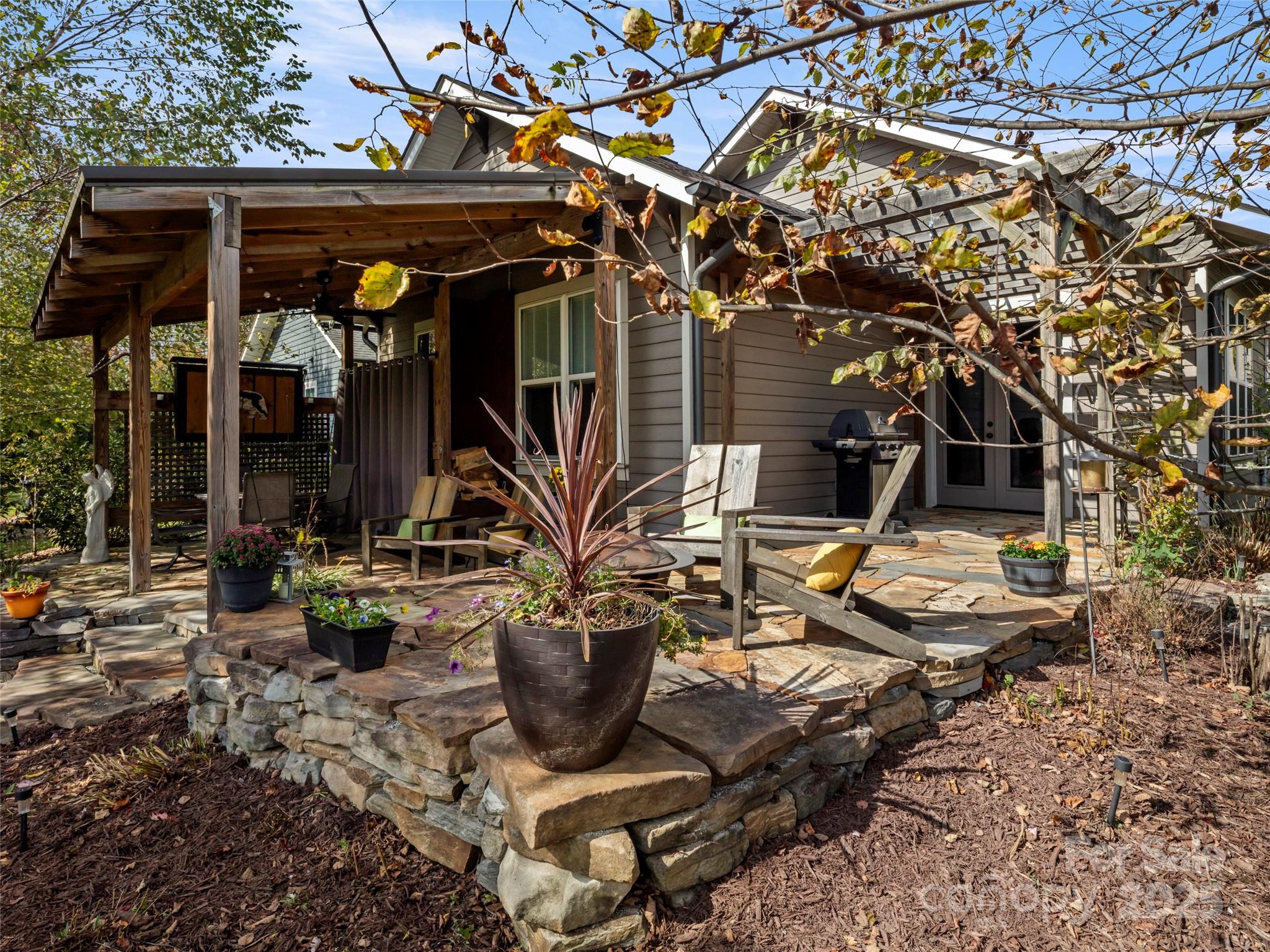 32 Bungalow Way Brevard NC 28712