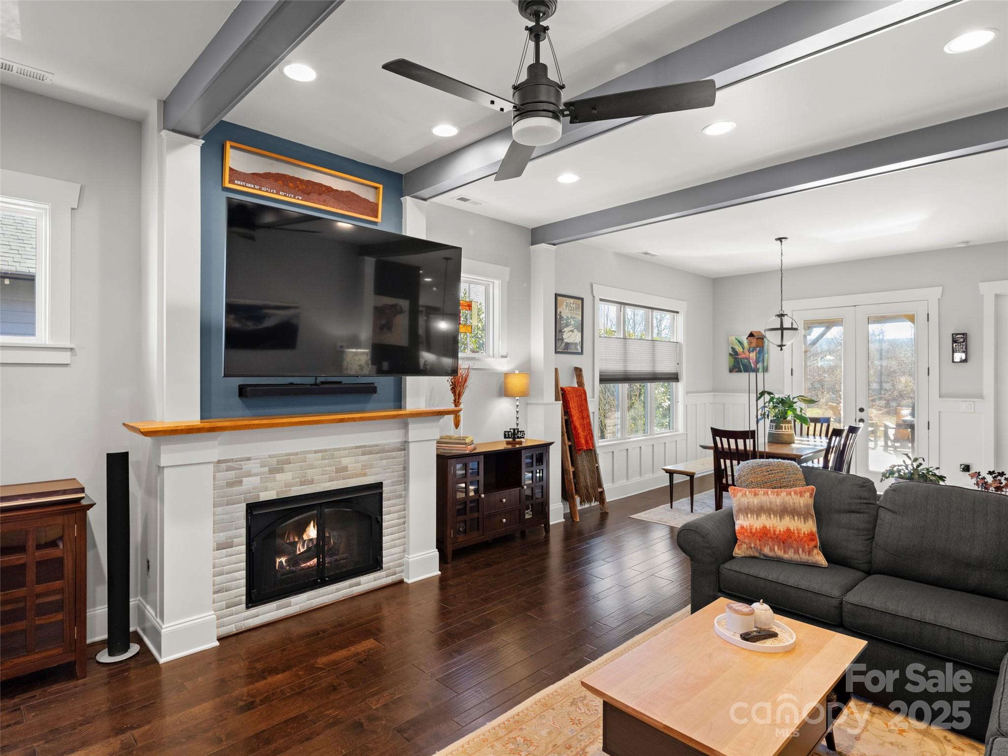 32 Bungalow Way Brevard NC 28712