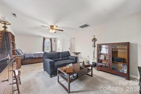 4206 Wimbledon Drive Dallas NC 28034