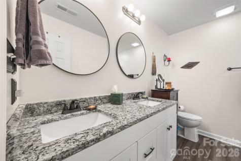 4206 Wimbledon Drive Dallas NC 28034