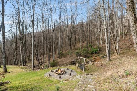 1045 Upward Way Waynesville NC 28785