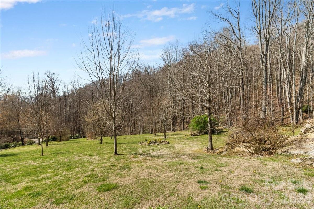 1045 Upward Way Waynesville NC 28785
