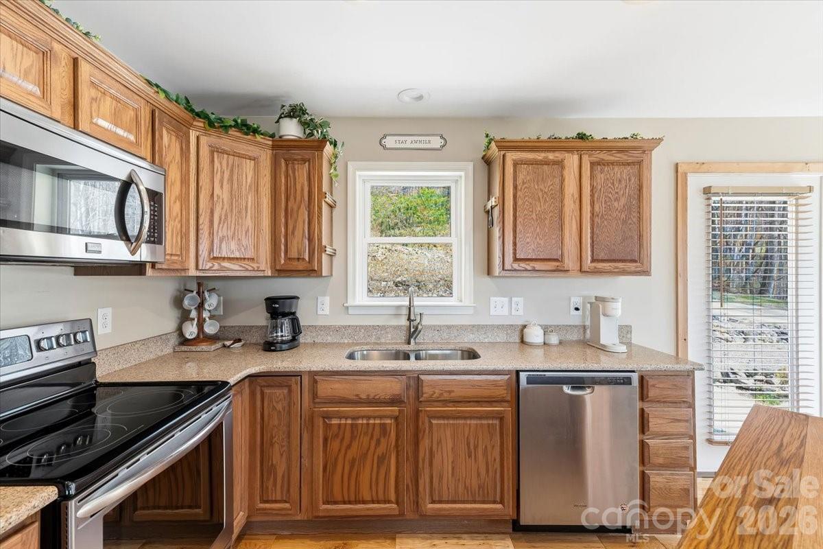 1045 Upward Way Waynesville NC 28785