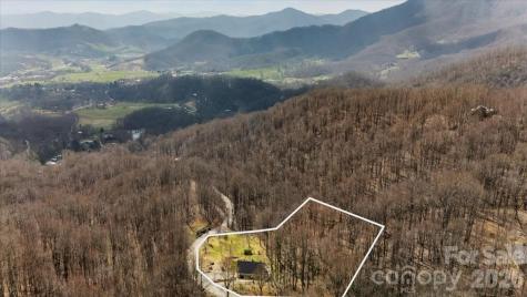 1045 Upward Way Waynesville NC 28785