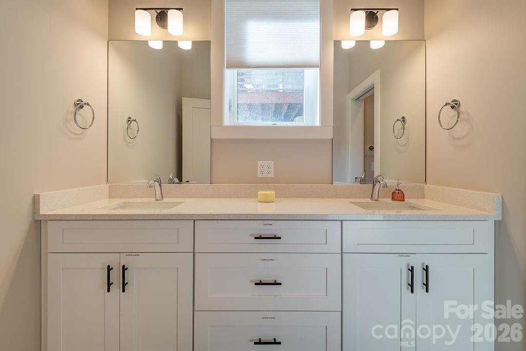 21 Orrinel Way Asheville NC 28806