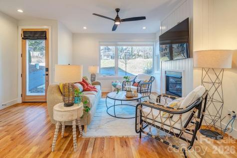 21 Orrinel Way Asheville NC 28806