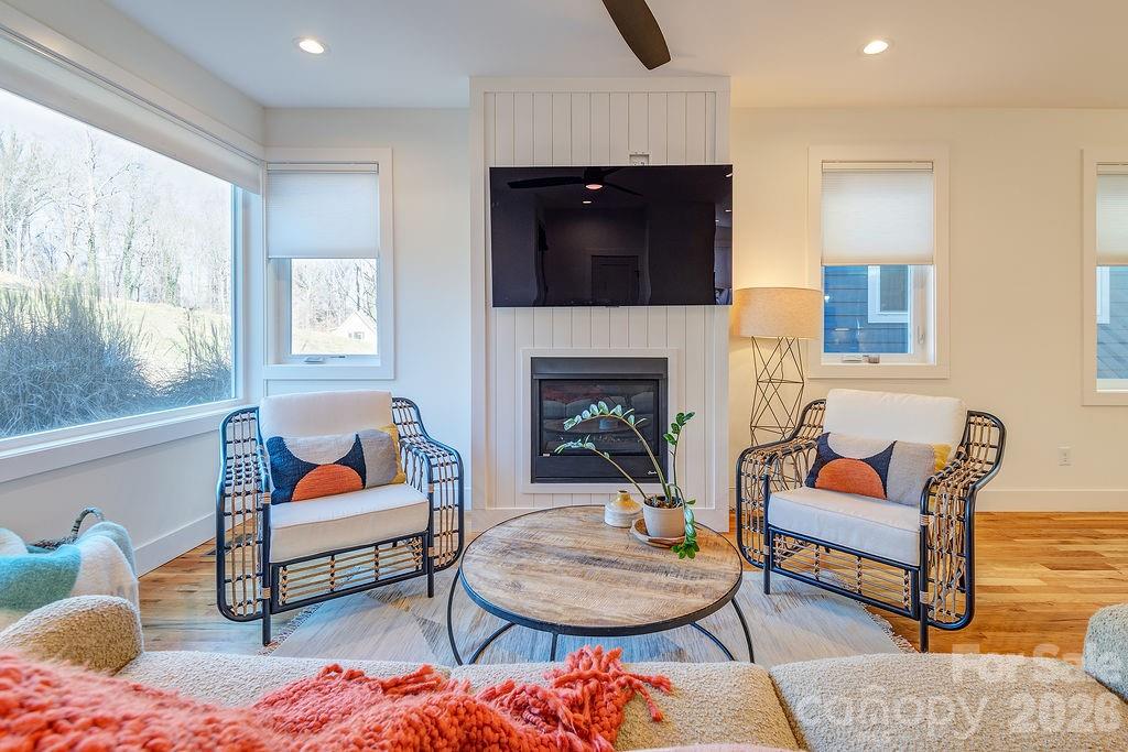 21 Orrinel Way Asheville NC 28806