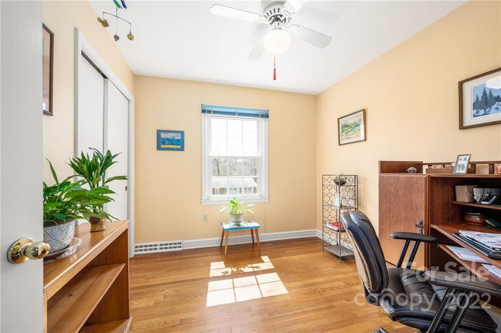 14 Jarnaul Avenue Asheville NC 28804