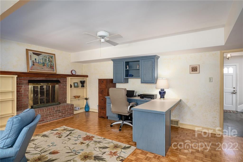 14 Jarnaul Avenue Asheville NC 28804