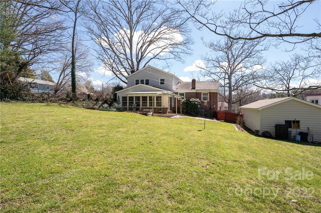 14 Jarnaul Avenue Asheville NC 28804