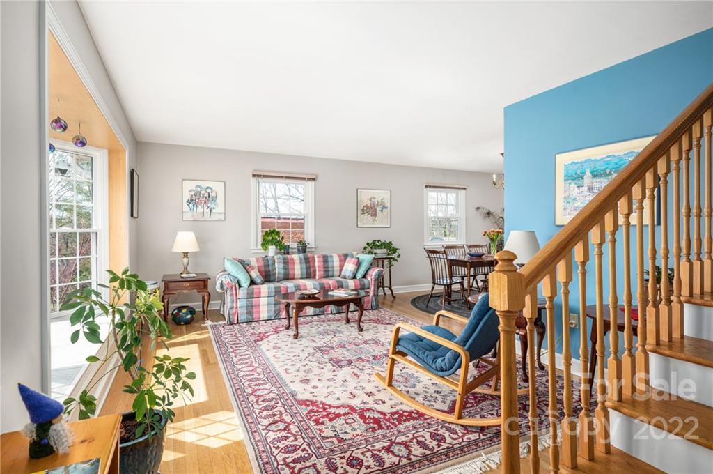 14 Jarnaul Avenue Asheville NC 28804