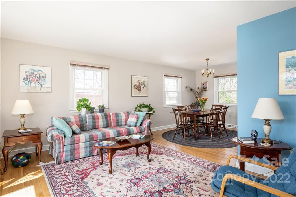 14 Jarnaul Avenue Asheville NC 28804