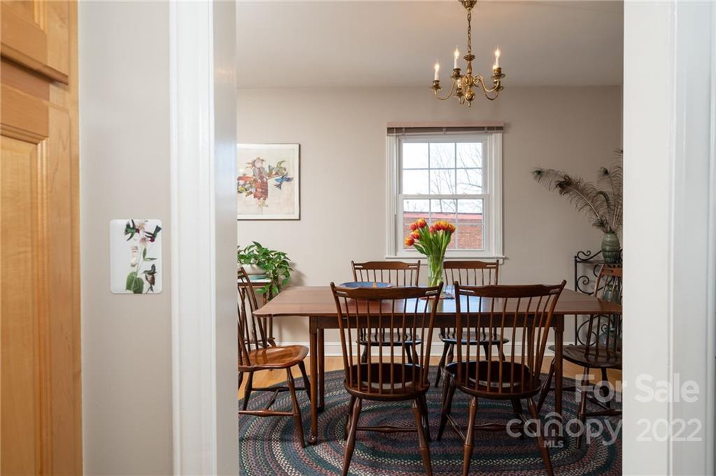 14 Jarnaul Avenue Asheville NC 28804