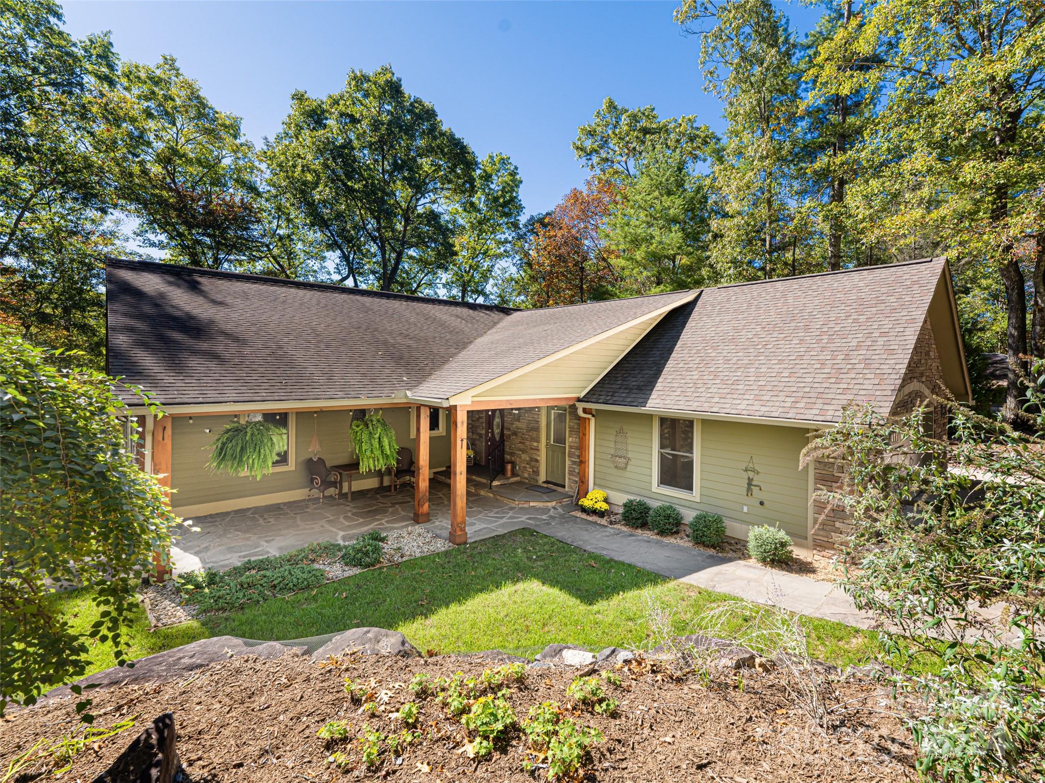 527 Dvdisdi Court Brevard NC 28712