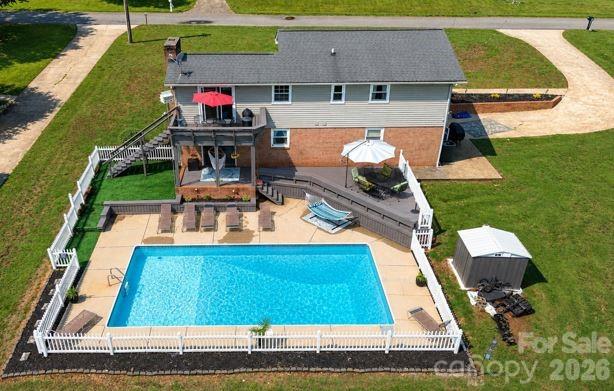 1984 Crestdale Lane Newton NC 28658