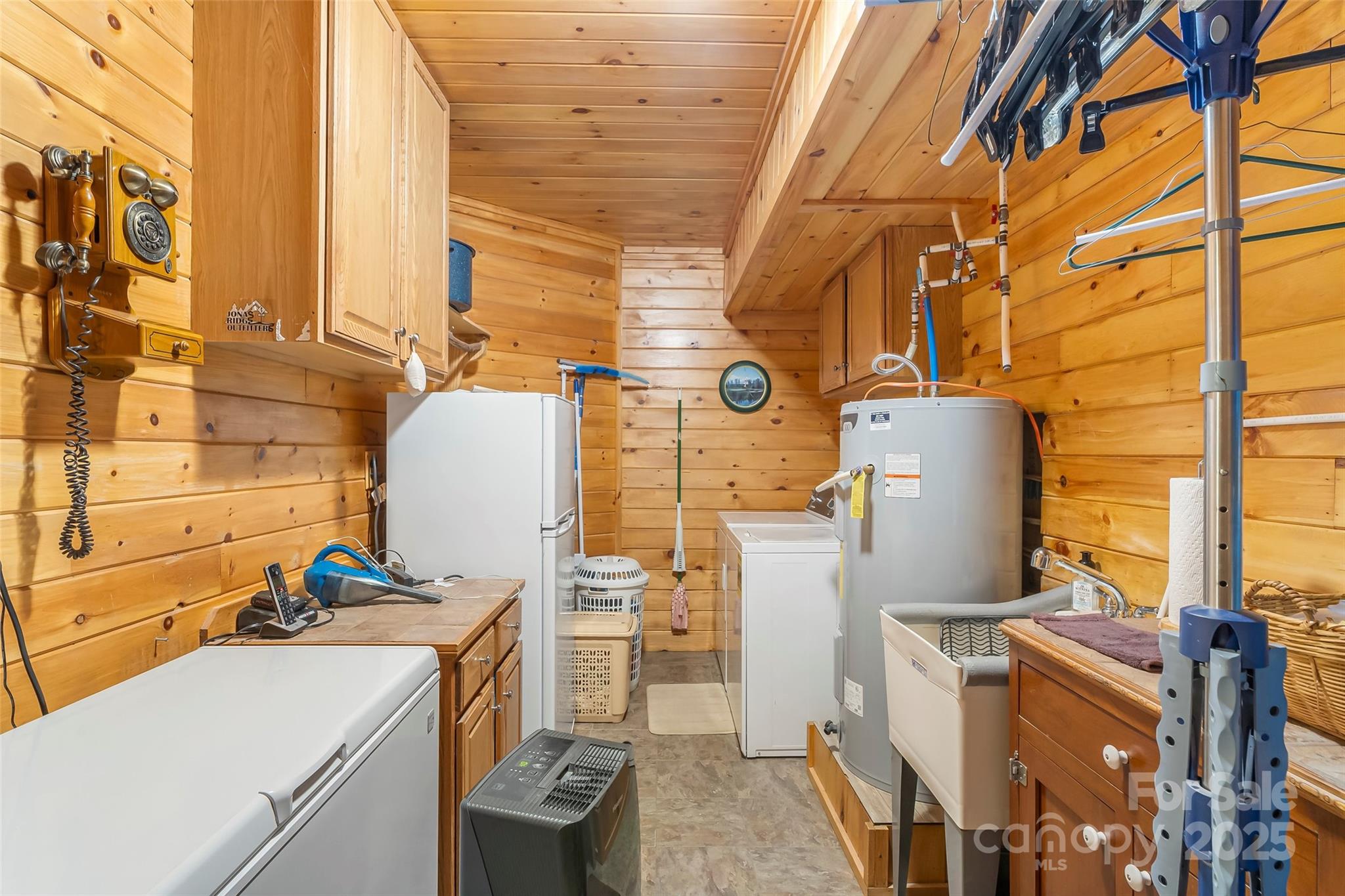 6151 Hemlock Lane Newland NC 28657